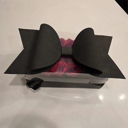 Valentine’s Day Black Rose Box