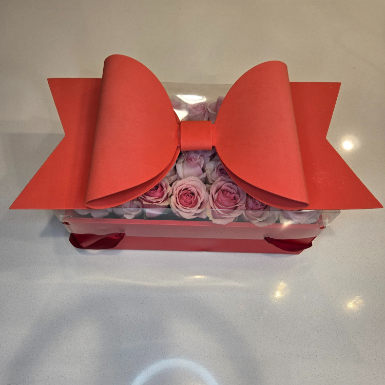 Valentine’s Day Red Rose Box