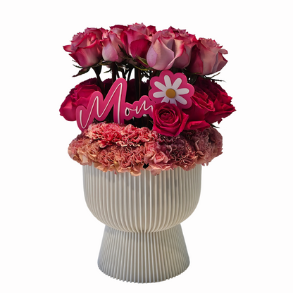 Blushing Love: A Mother’s Day Bouquet